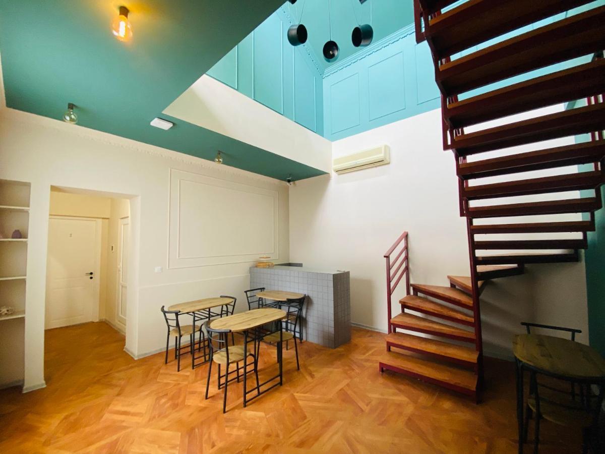 Mose Art Hotel 4*